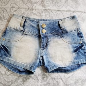 COD: 10183L – Shorts jeans,  Imporium, com elastano,  Tamanho 42 SEMINOVO