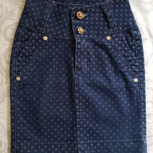 COD: 10367D – Saia Look Jeans, infantil, em algodão poliéster e elastano,   com bolsos atrás, tamanho 10, usada